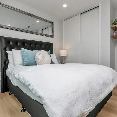 Your Renovated Retreat + Cp Auckland Exterior foto